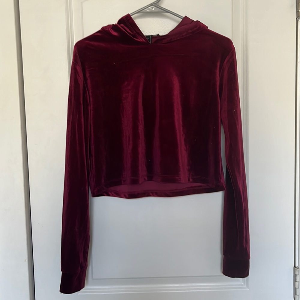 Hooded burgundy velvet jacket